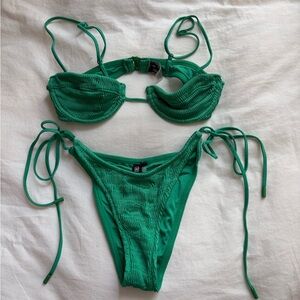 Triangl- Mala green bikini set